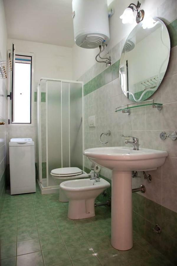 Appartamento Mozart 3 A Pescoluse Marina Di Pescoluse Bagian luar foto